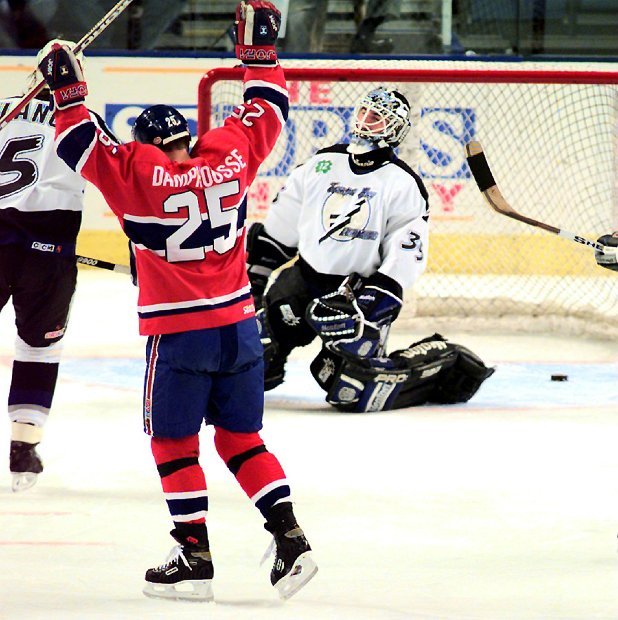 LIGHTNING golie PIM 004